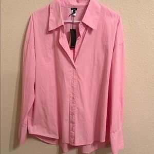 Monrow Pink button down Blouse NEW with Tags . Medium